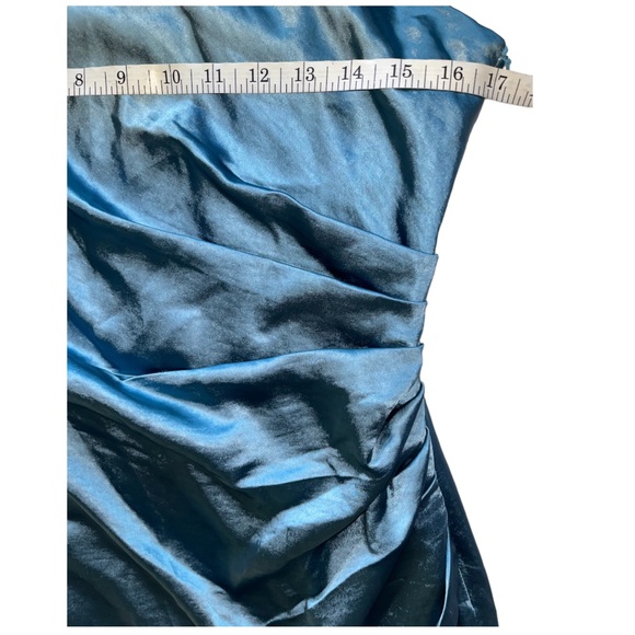 ELLIATT Cassini One Shoulder Dress Blue Size Medium NWOT Revolve VICI Anthro - Picture 15 of 17